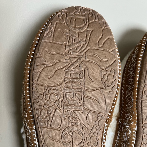 Daniel Green Alpine Slippers  6 1/2 M - Picture 8 of 16